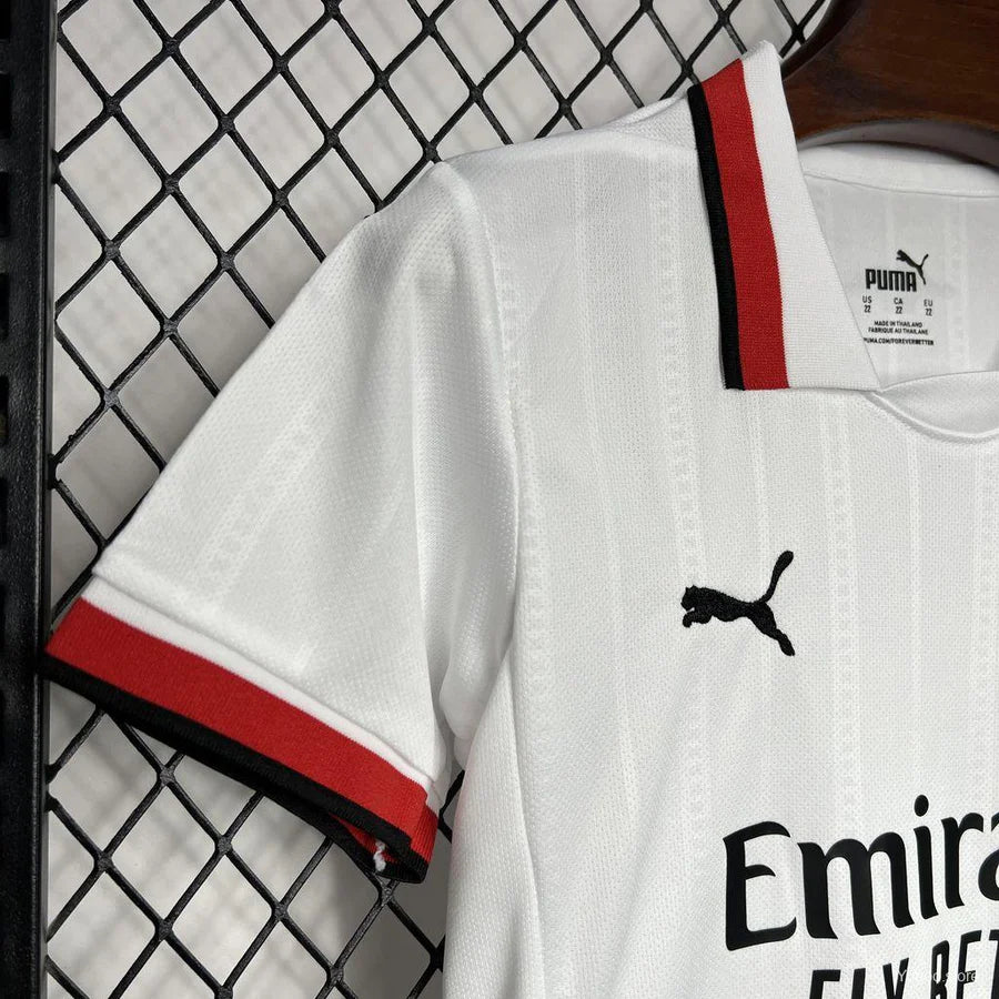 Kit ensemble football Milan AC extérieur 2024/25