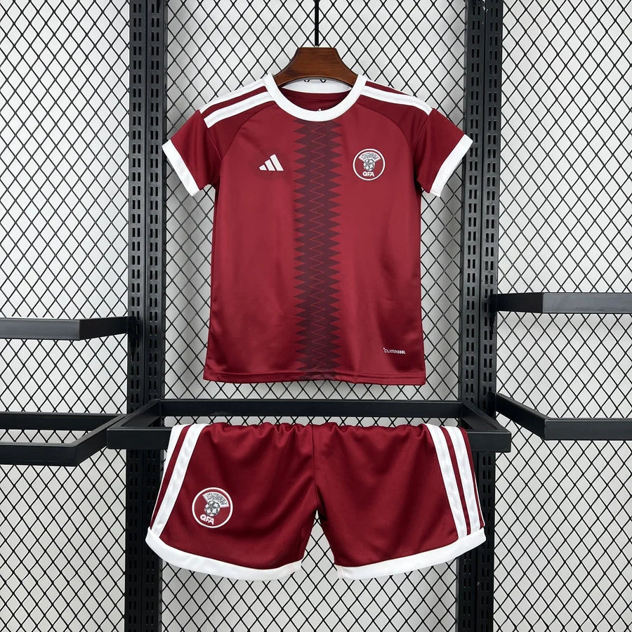 Kit ensemble football Qatar domicile 2026/27