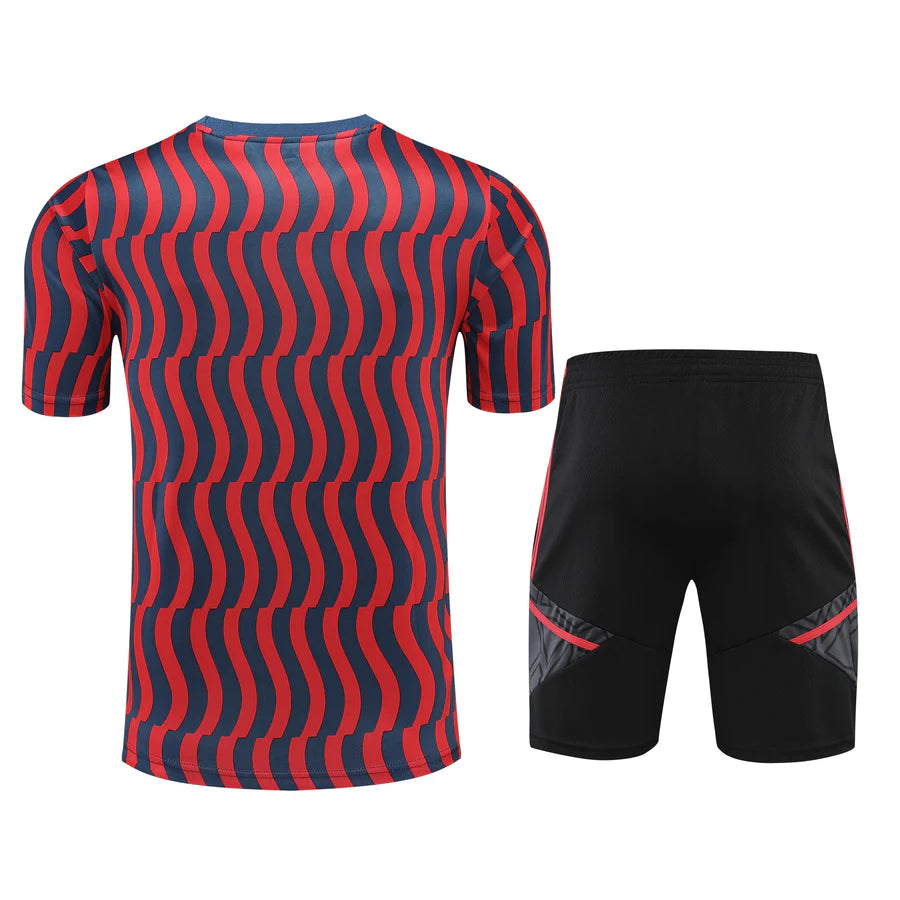 Kit Bayern Munich training rouge 2023/24