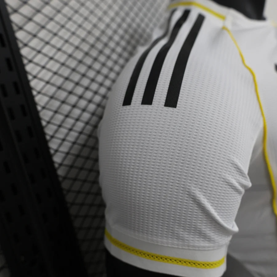 Maillot football Real Madrid domicile 2025/26 – Version Player