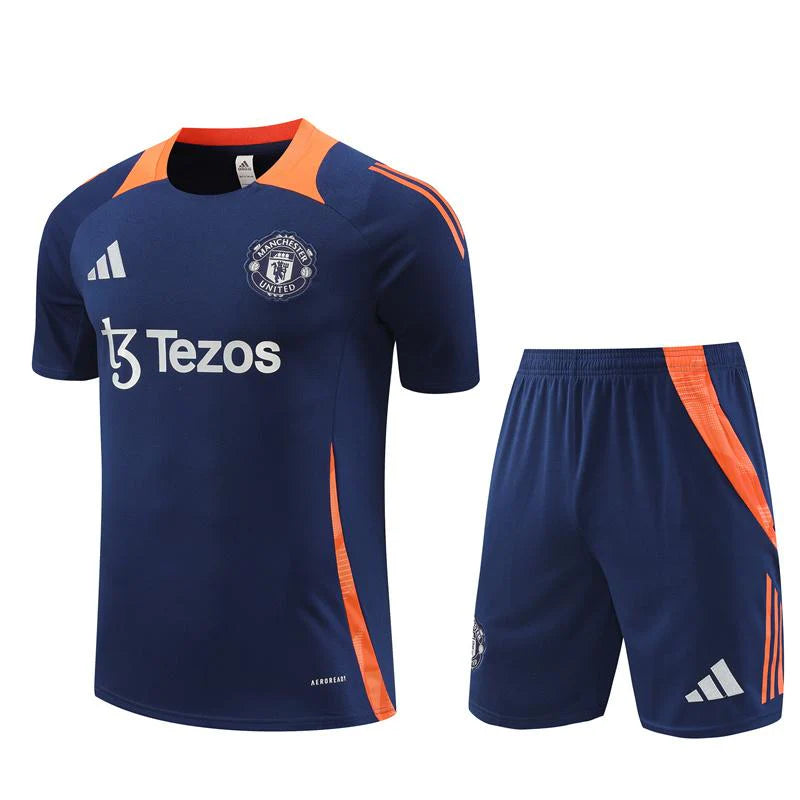 Kit ensemble football Manchester United 2024/25