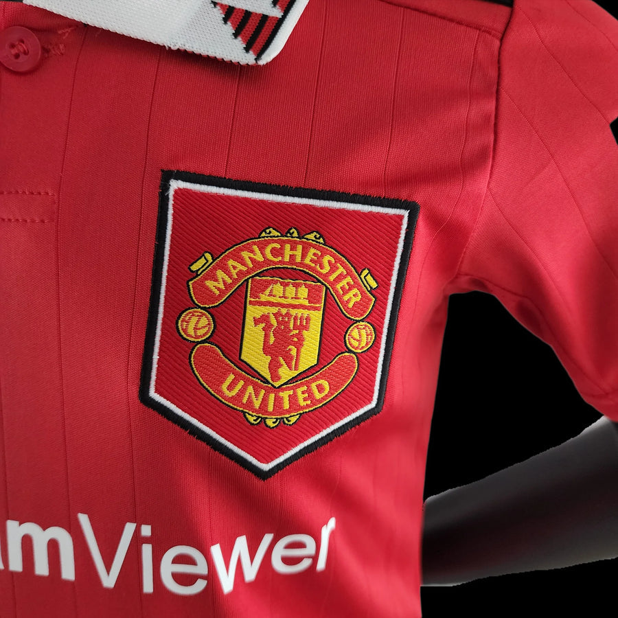 Kit Manchester United domicile 2022/23 Enfant