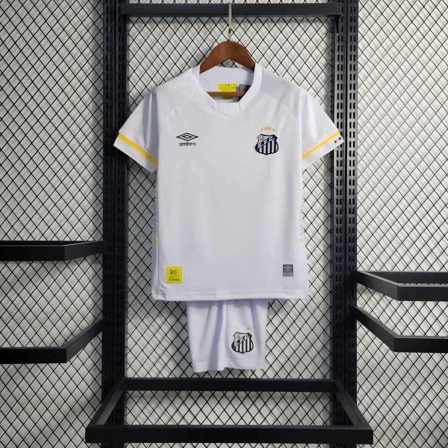 Kit Santos domicile 2023/24