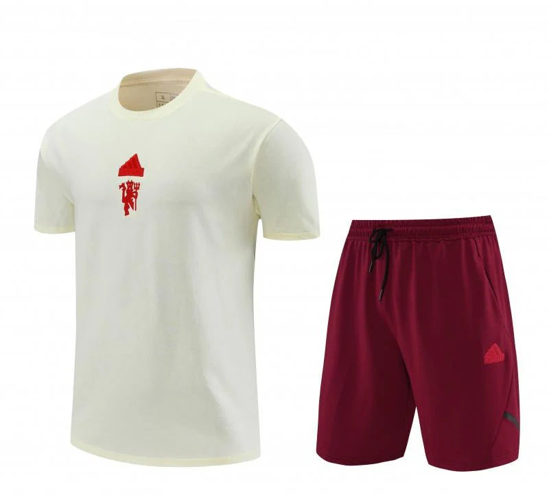 Kit ensemble football Manchester United training 2024/25