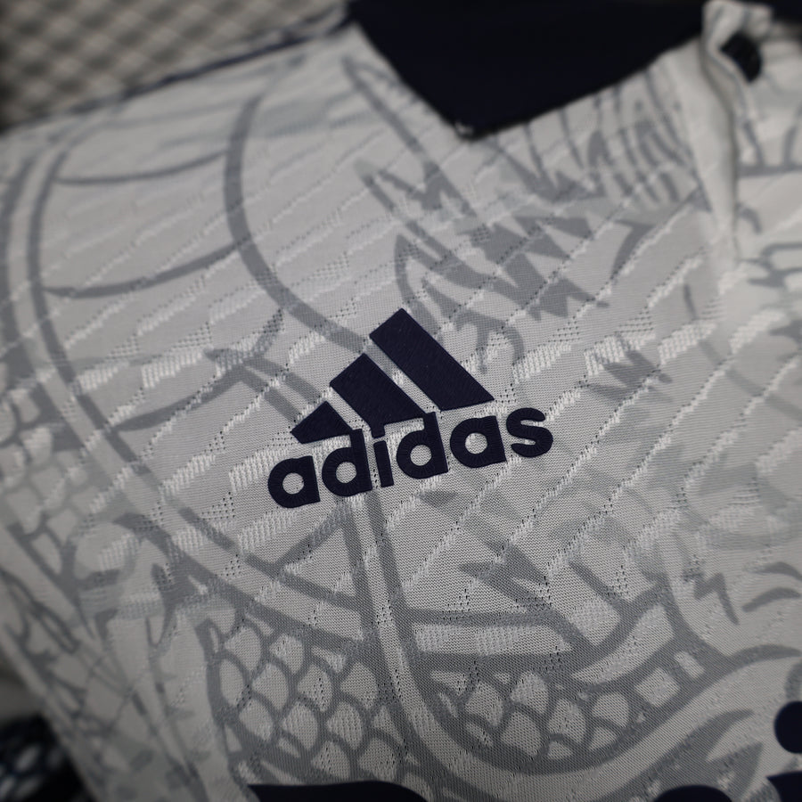 Maillot football Real Madrid Dragon Player Version 2024/25