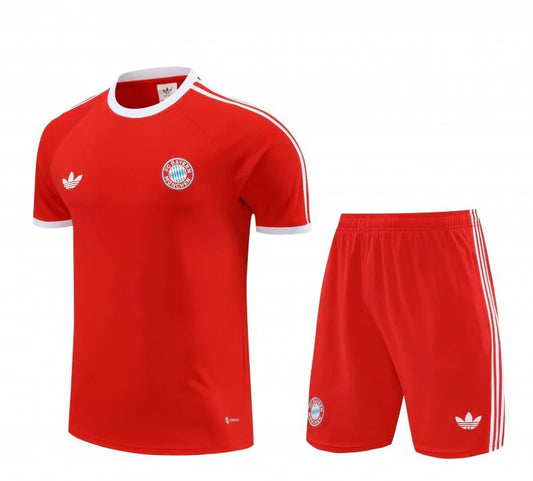 Kit ensemble football Bayern Munich training 2024/25