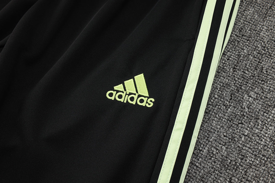 Survêtement ensemble jogging Manchester United 2024/25