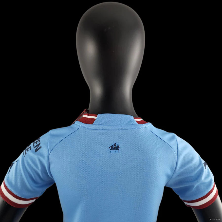 Kit Manchester City domicile 2022/23-Enfant