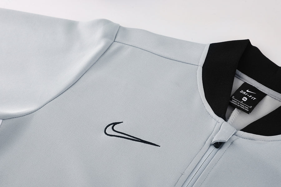 Survêtement ensemble jogging Nike