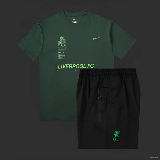 Ensemble football Liverpool training 2024/25-Enfant