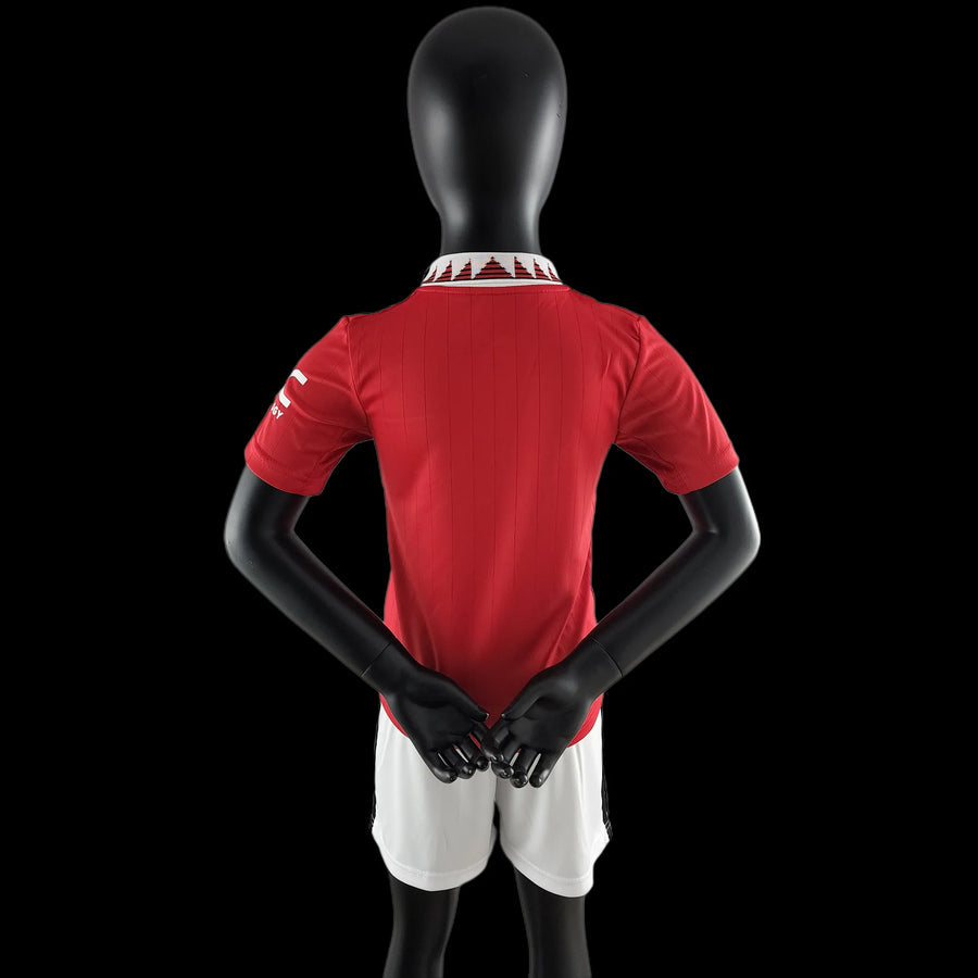 Kit Manchester United domicile 2022/23 Enfant