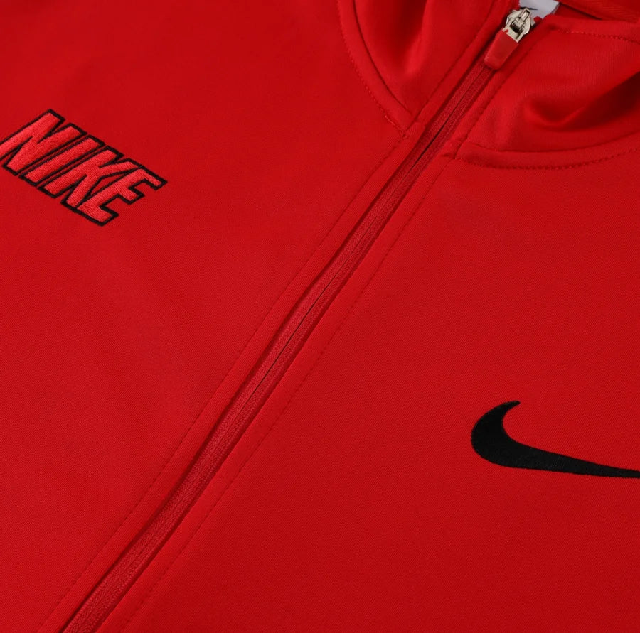 Survêtement jogging Nike Repeat logo rouge