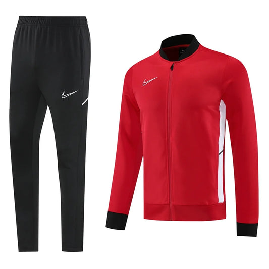 Survêtement ensemble jogging Nike