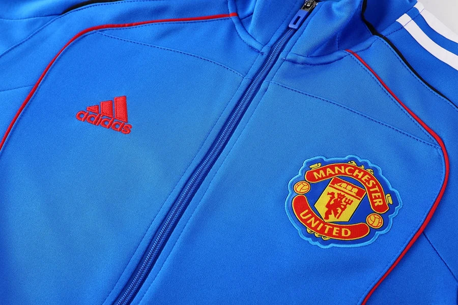 Survêtement Rétro Manchester United x Adidas – Édition Classique Vintage