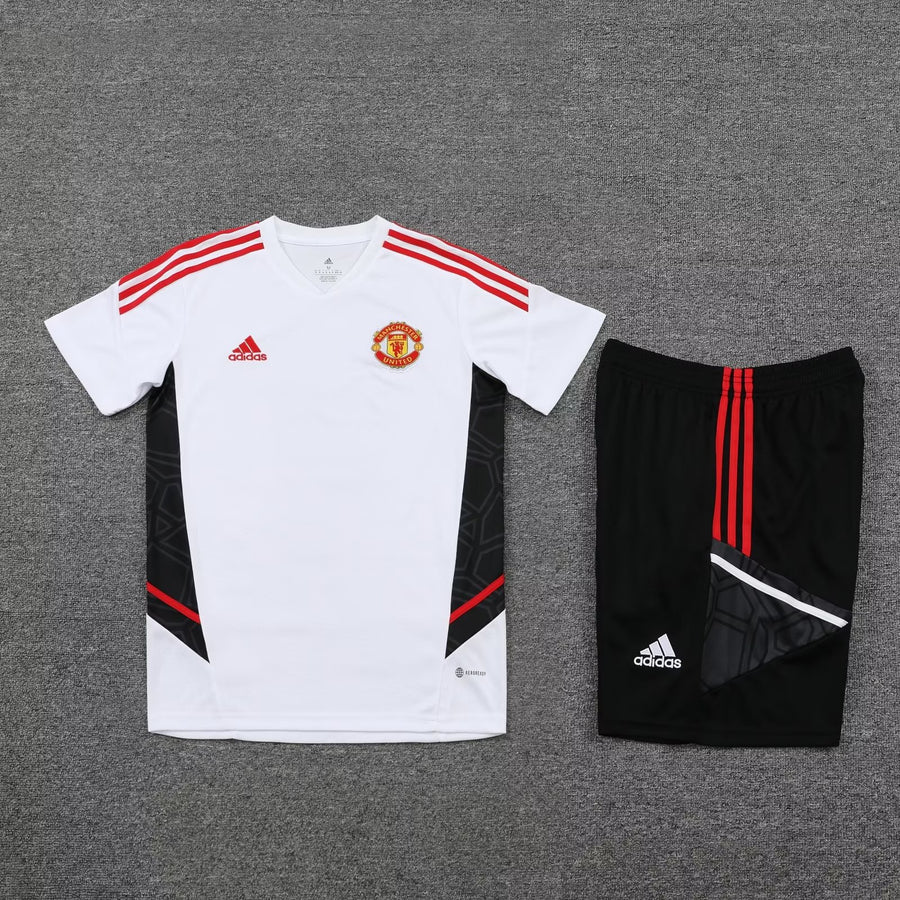 Kit Manchester United training blanc 2023/24