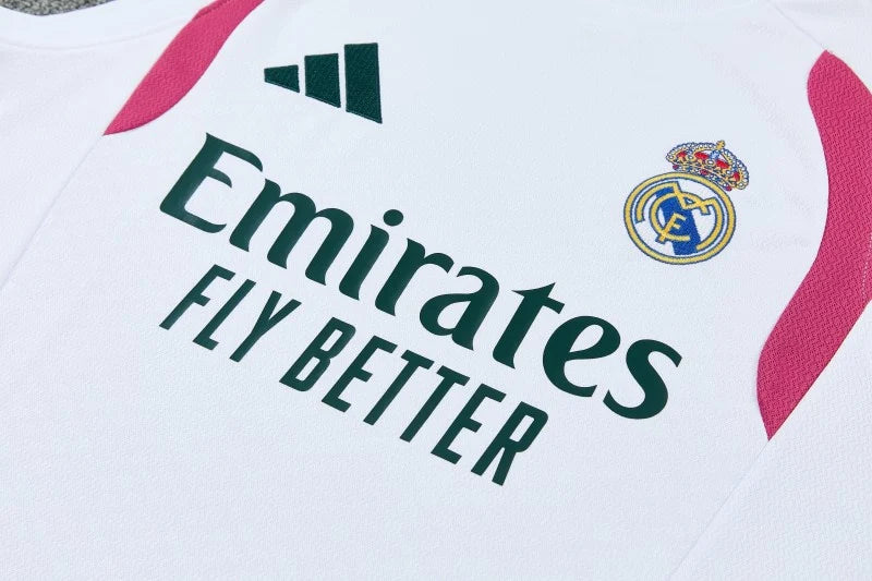 Kit ensemble football Real Madrid training entraînement 2026/27