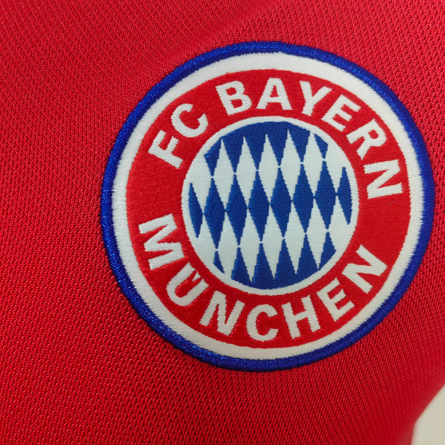 Polo Bayern Munich rouge 2023/24