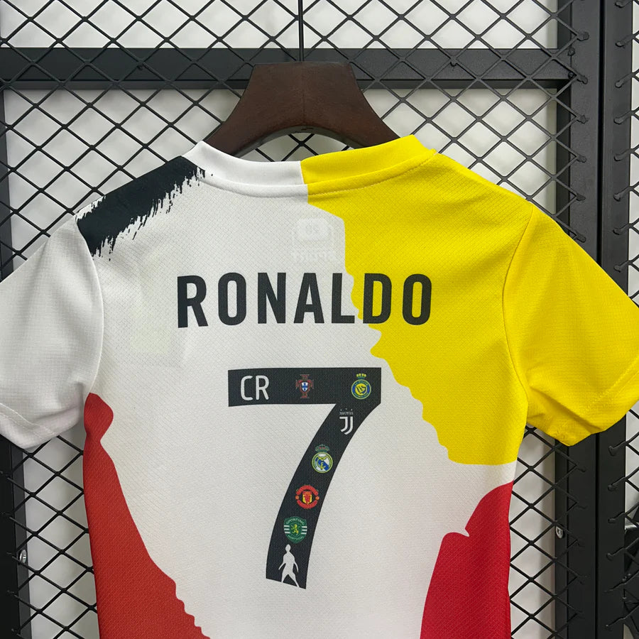 Kit ensemble football Real Madrid Spécial CR7 2025/26 -ENFANT