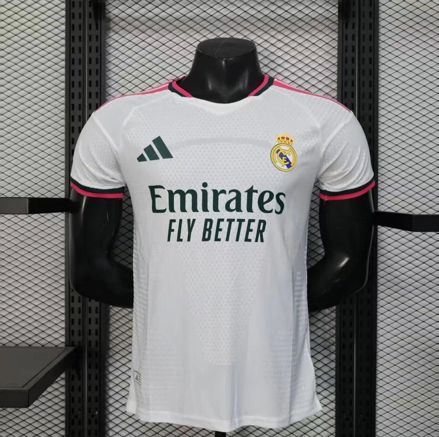 Maillot football Real Madrid domicile Player Version 2025/26