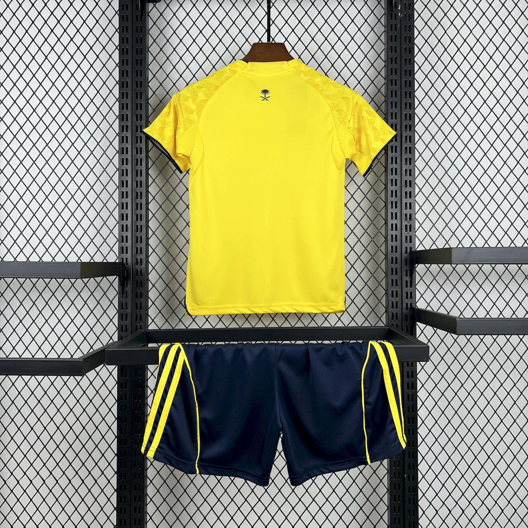 Kit ensemble football Al Nassr domicile 2025/26