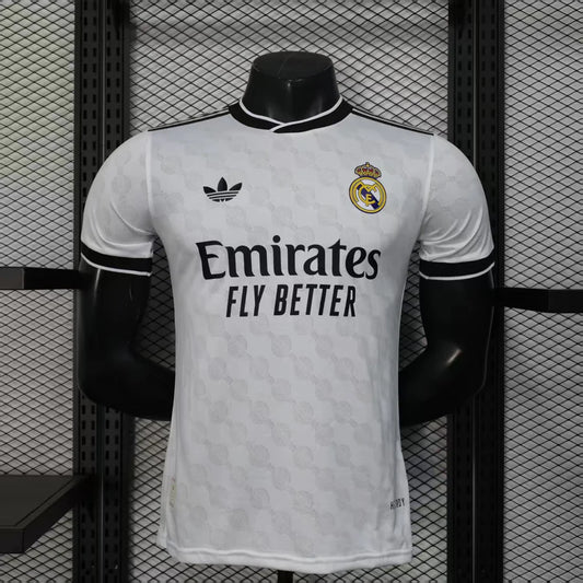 Maillot Real Madrid Special Concept Blanc Player Version 2025/26