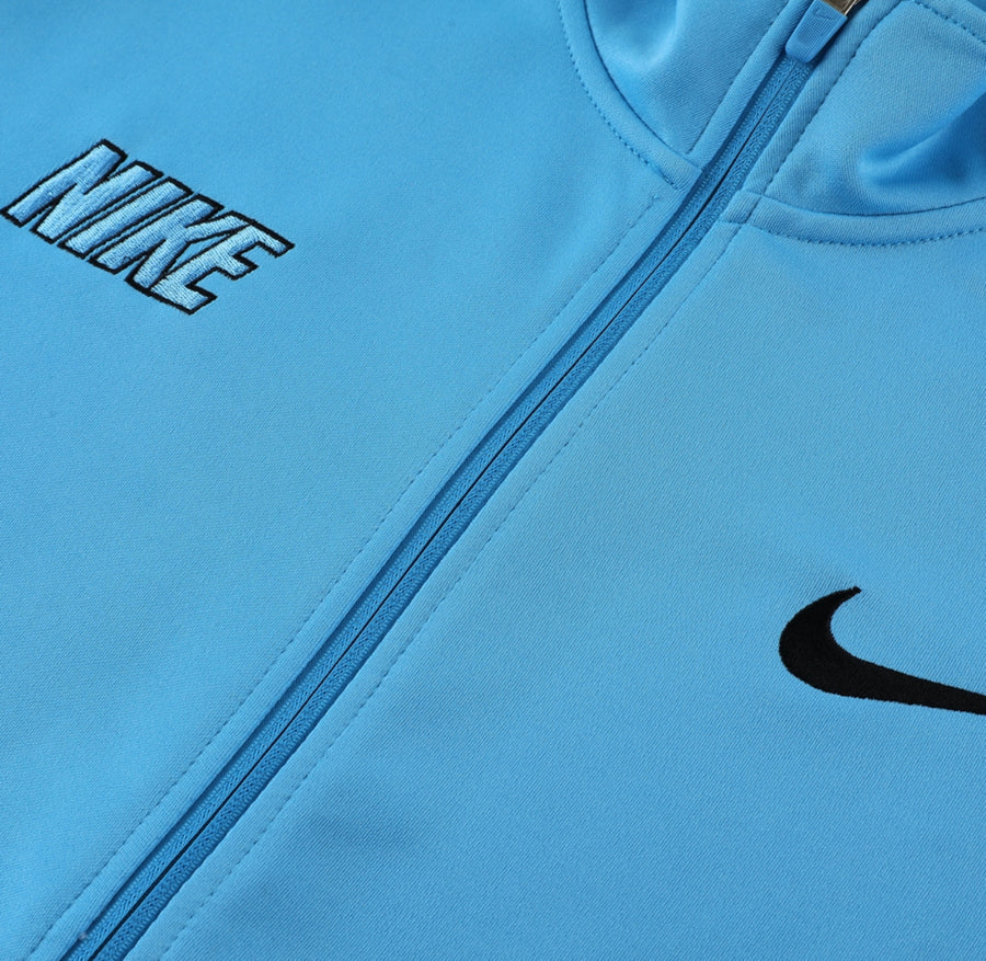 Survêtement jogging Nike Repeat logo bleu clair