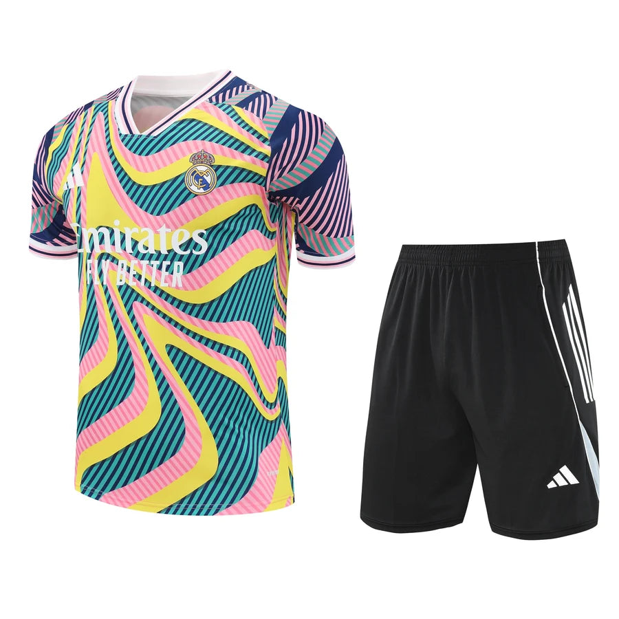 Kit ensemble football Real Madrid 2026/27