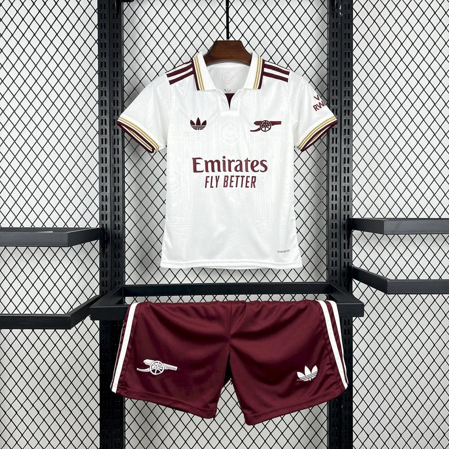 Kit ensemble football Arsenal 3e third 2025/26
