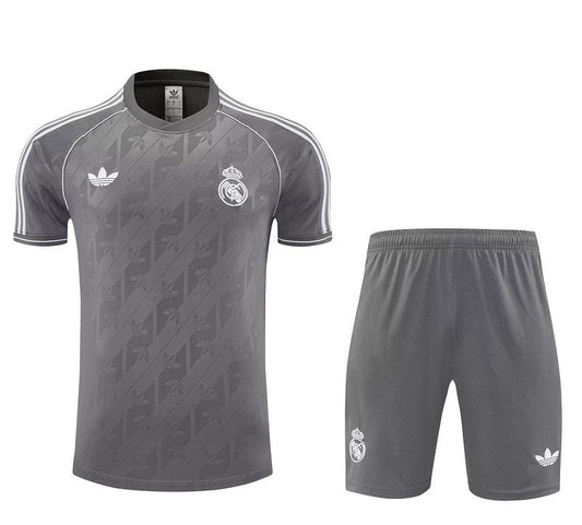 Kit ensemble football Real Madrid Gris 2026/27