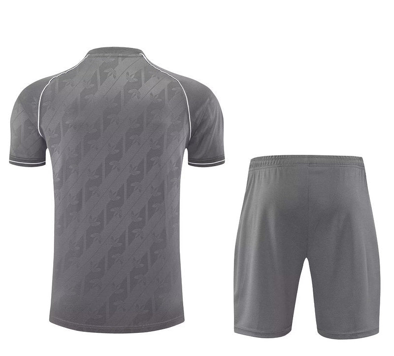 Kit ensemble football Real Madrid Gris 2026/27
