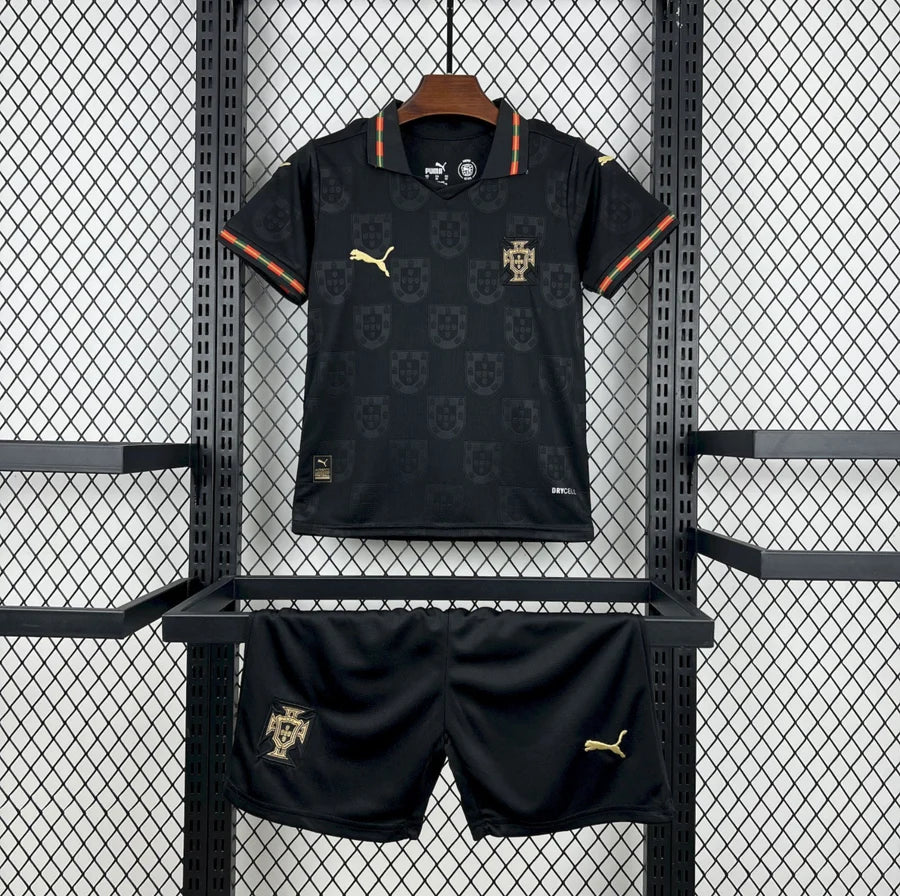 Kit ensemble football Portugal Eusébio adulte/enfant 2025/26