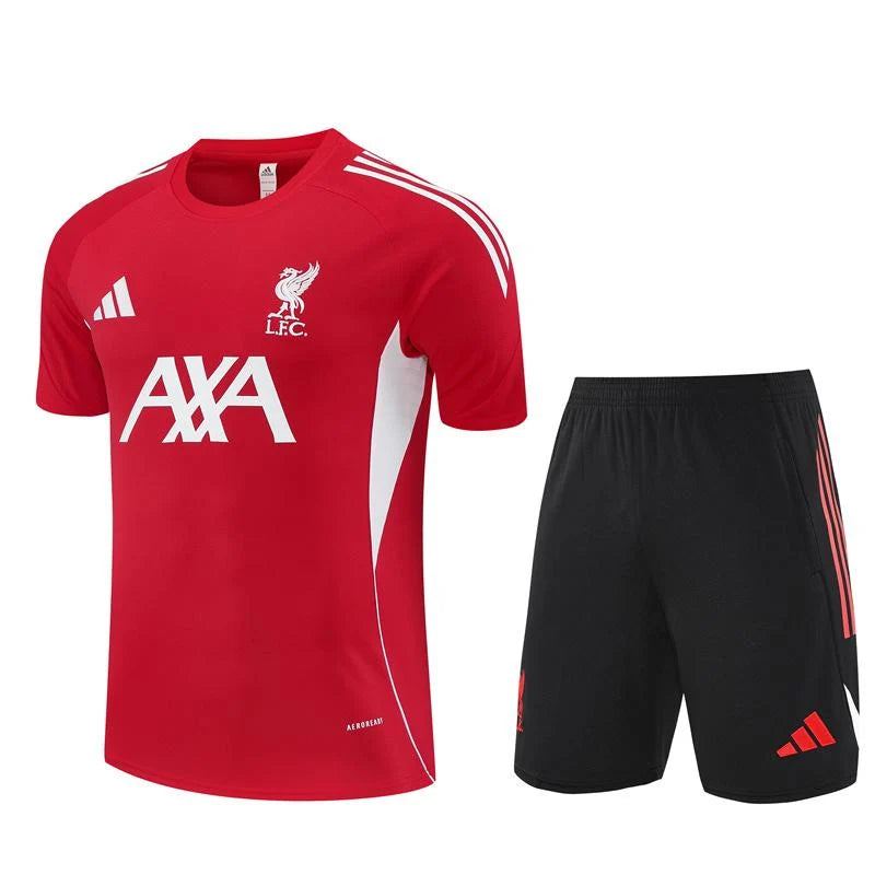 Kit ensemble football Liverpool training 2025/26