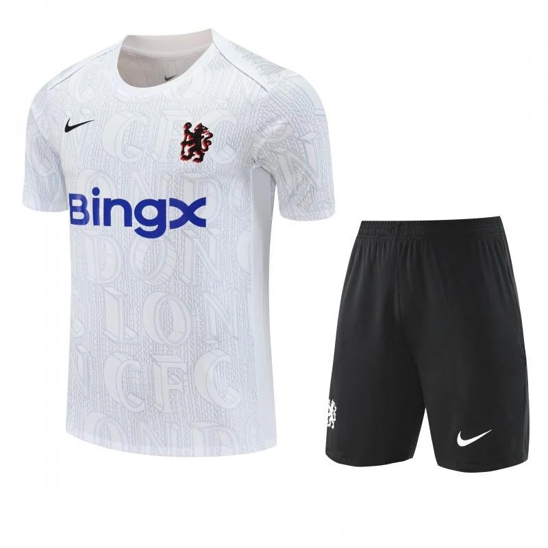 Kit football Chelsea ensemble training 2025/26