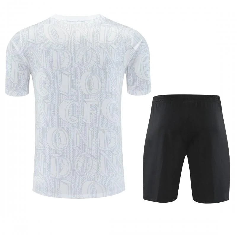 Kit football Chelsea ensemble training 2025/26