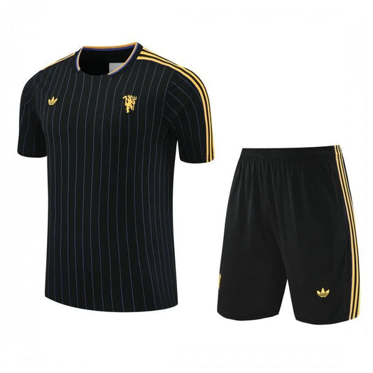 Kit ensemble football Manchester United Rétro 2025/26