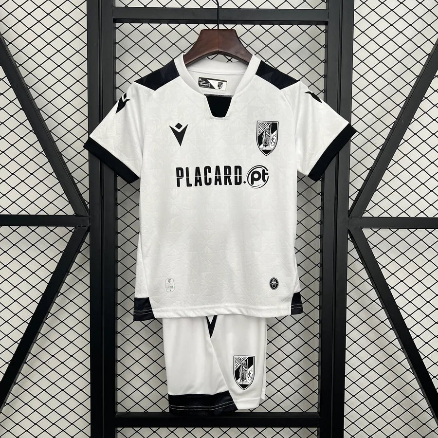 Kit ensemble football Vitoria Guimaraes domicile 2025/26