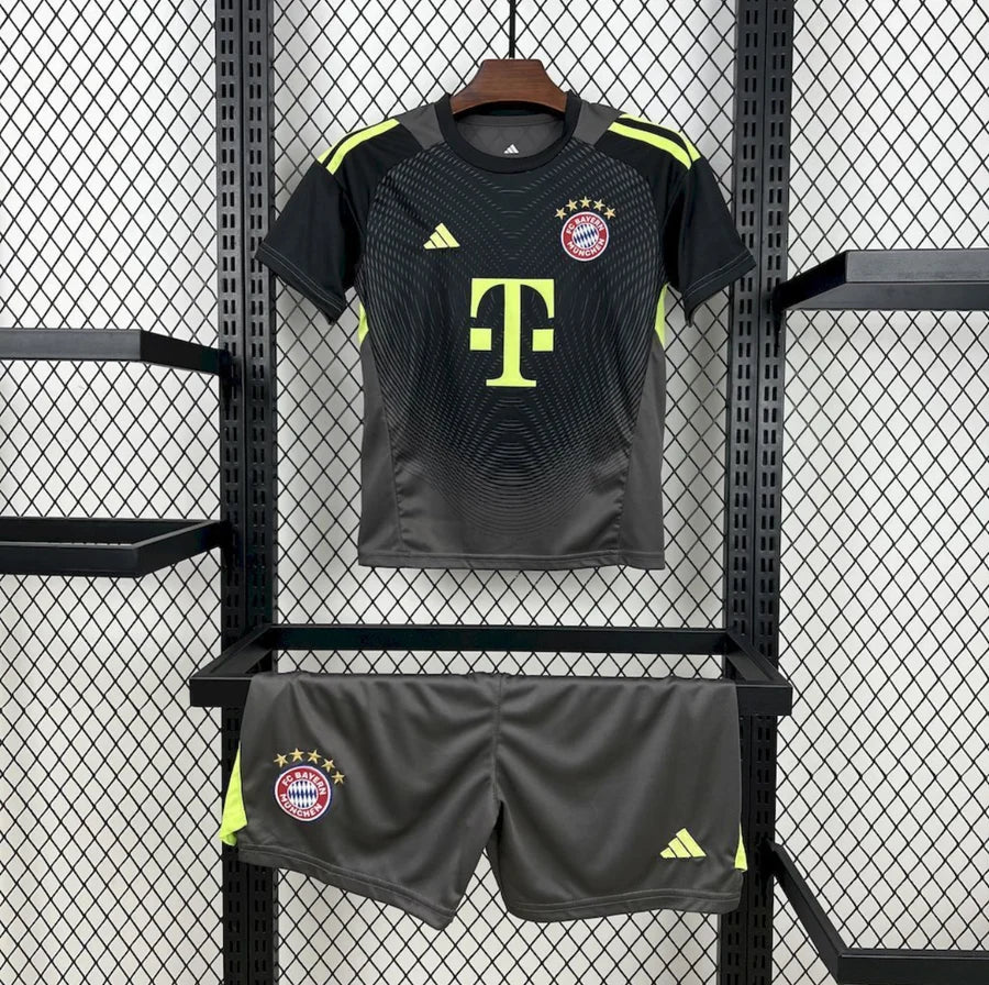 Kit ensemble football Bayern Munich Gardien Noir 2025/26
