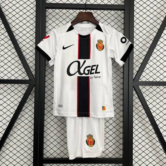 Kit ensemble football Mallorca Mayorque extérieur 2025/26