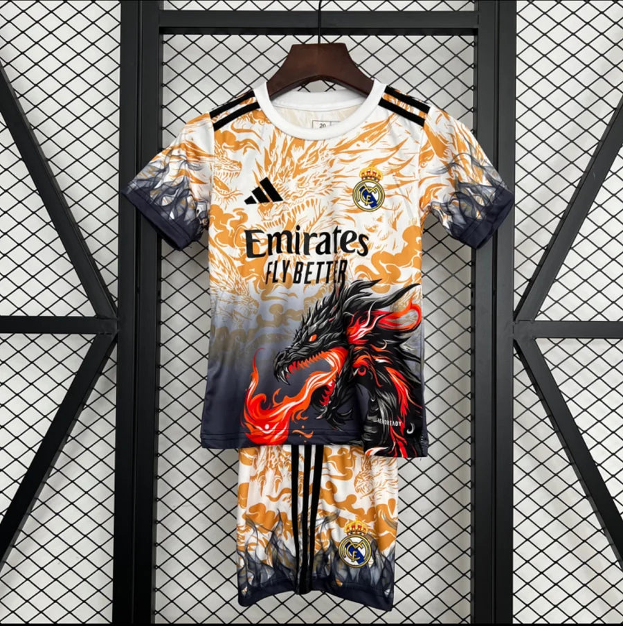 Kit ensemble football Real Madrid Spécial Dragon 2025/26