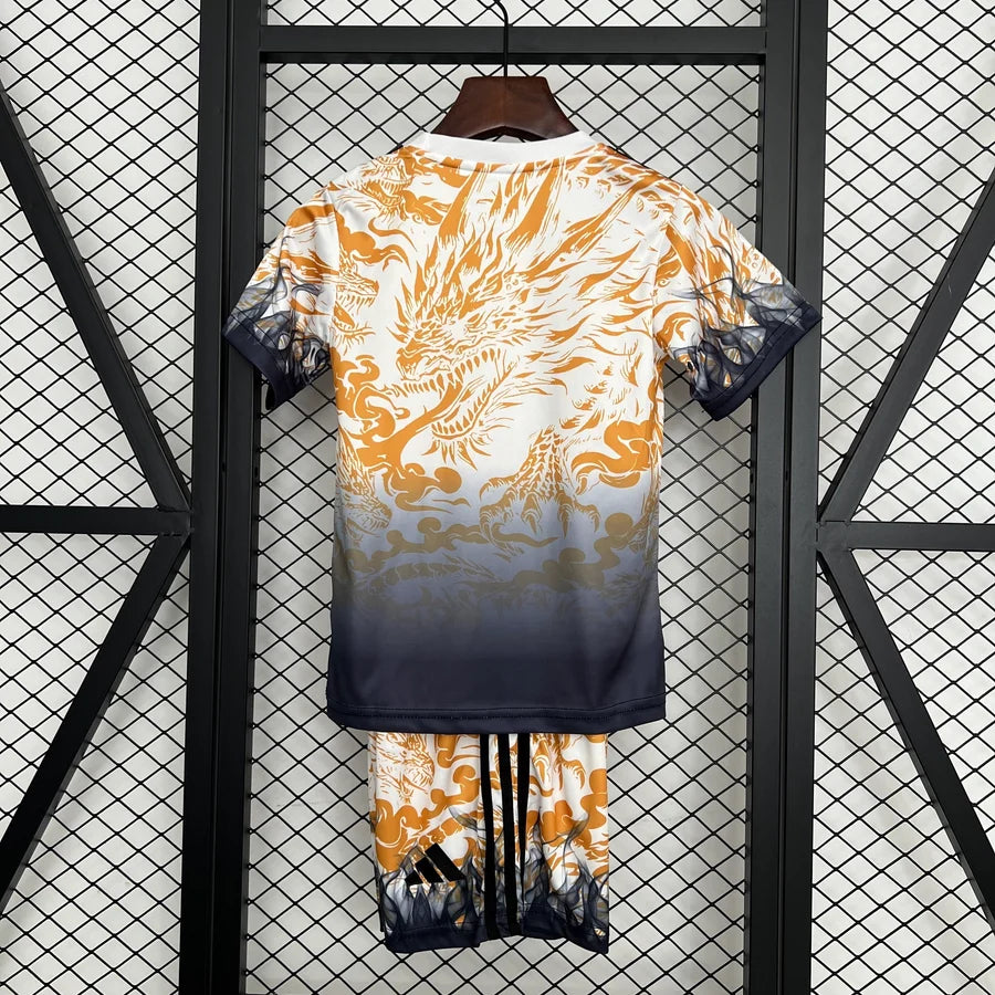 Kit ensemble football Real Madrid Spécial Dragon 2025/26