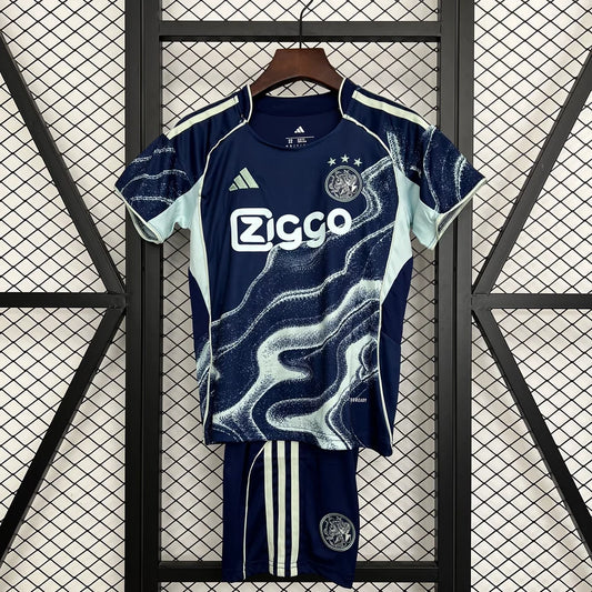 Kit ensemble football Ajax Amsterdam exterieur 2025/26