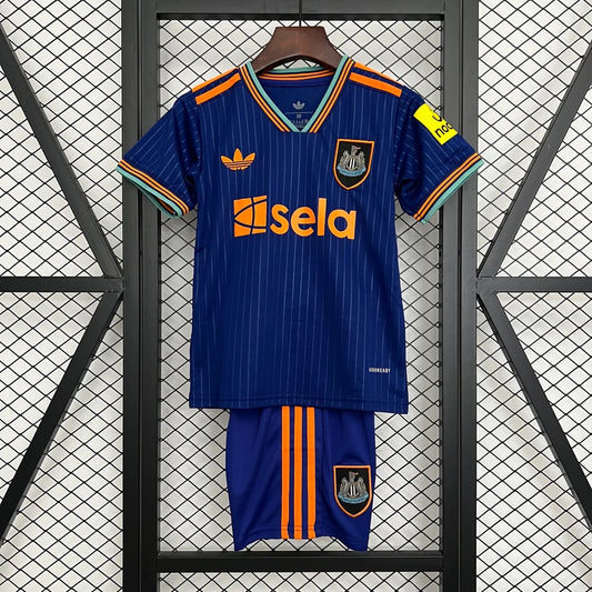 Newcastle away football kit 2025/26