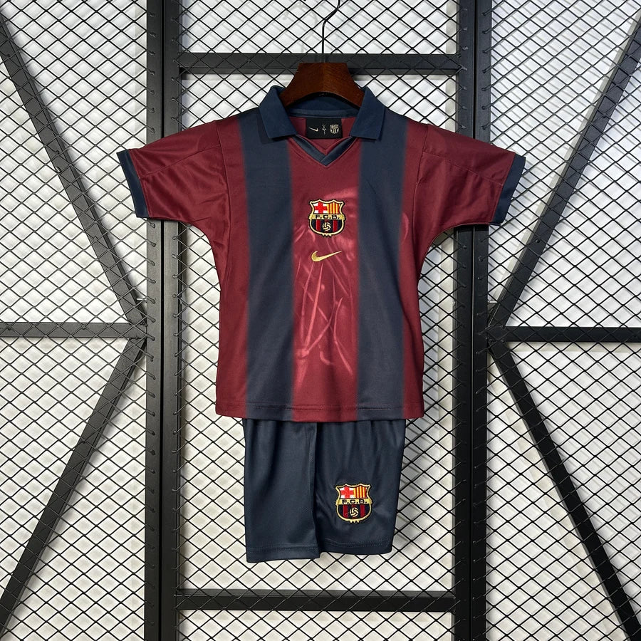Kit ensemble football FC Barcelone/Barcelona domicile Travis Scott 2025/26