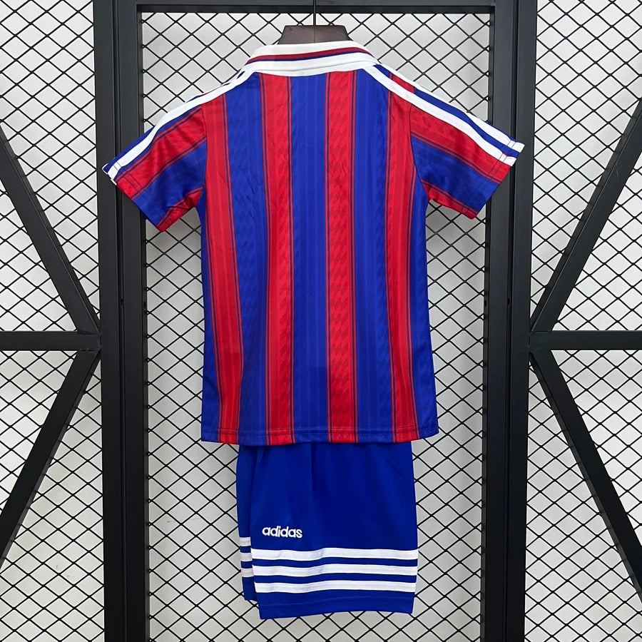 Kit ensemble football Bayern Munich domicile 1995/97