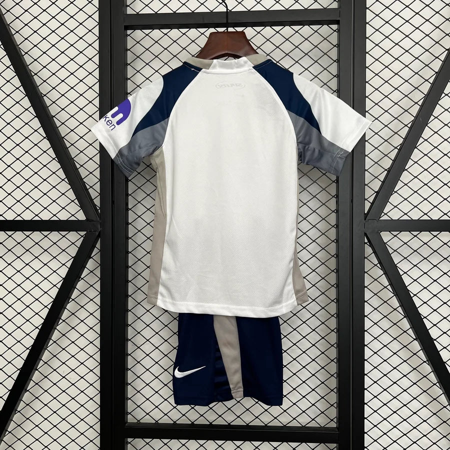 Kit ensemble football Tottenham domicile 2025/26
