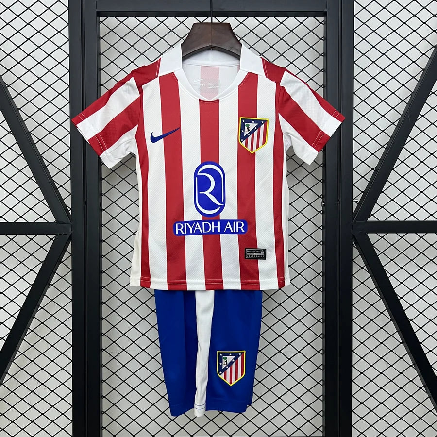 Kit football Atletico Madrid domicile 2025/26