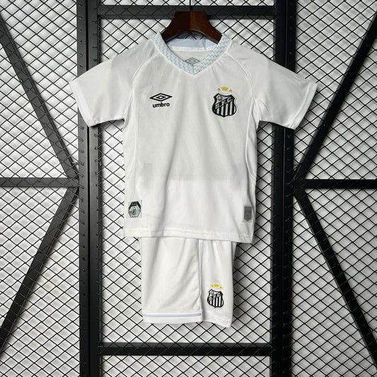Santos home football kit 2025/26