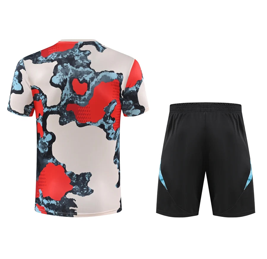 Kit ensemble Bayern Munich training football 2025/26