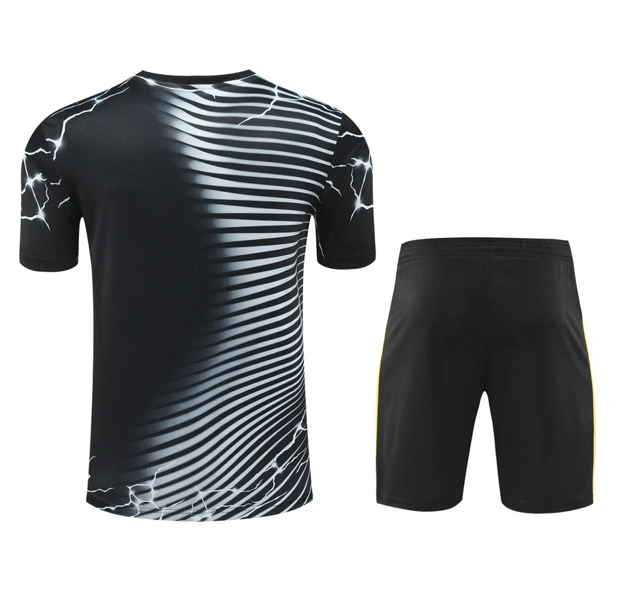 Kit ensemble football Real Madrid Spécial Panthère 2025/26