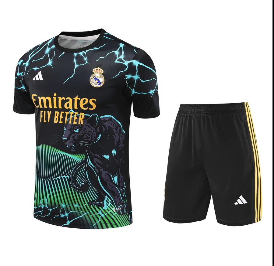 Kit ensemble football Real Madrid Spécial Panthère 2025/26